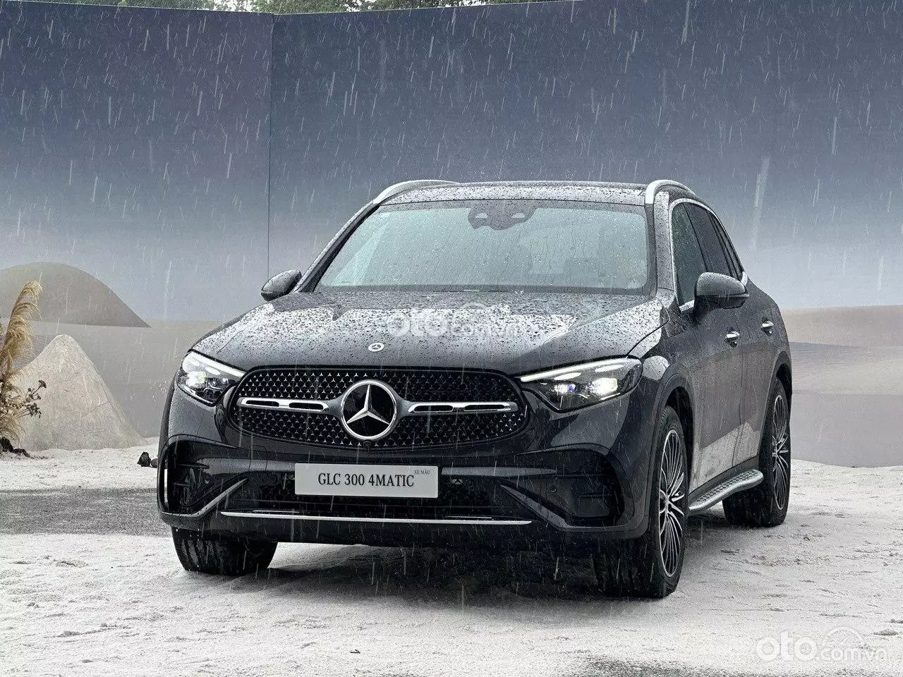 Giá xe Mercedes-Benz GLC 300 kèm ưu đãi mới nhất tháng 6/2024