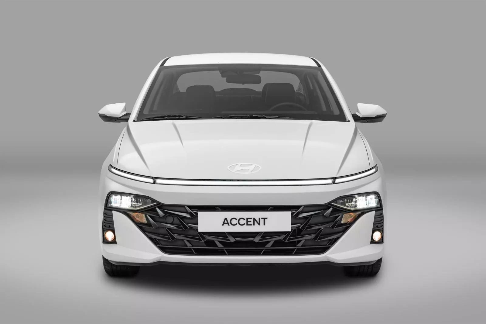 Giá xe Hyundai Accent kèm tin khuyến mại mới nhất tháng 11/2024